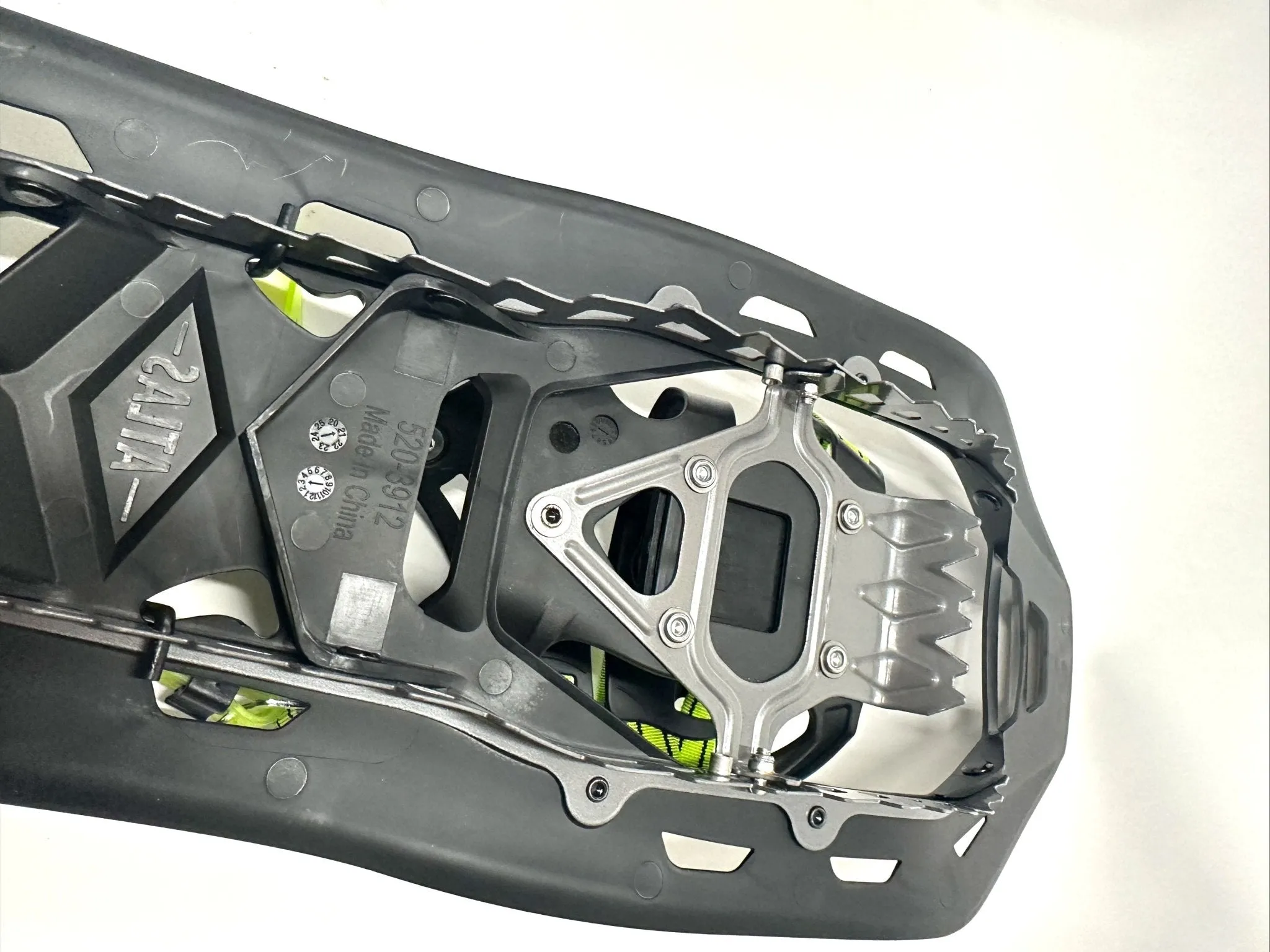 ATLAS HELIUM-TRAIL 30" MENS SNOWSHOE KIT TRAIL WALKING SNOW SHOE NEW WITH TAGS