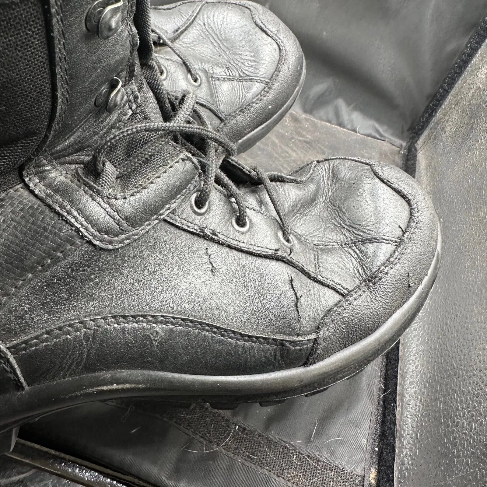Austrian Army Black Leather Heavy Duty Combat Boots - Size EU 46 - UK 11