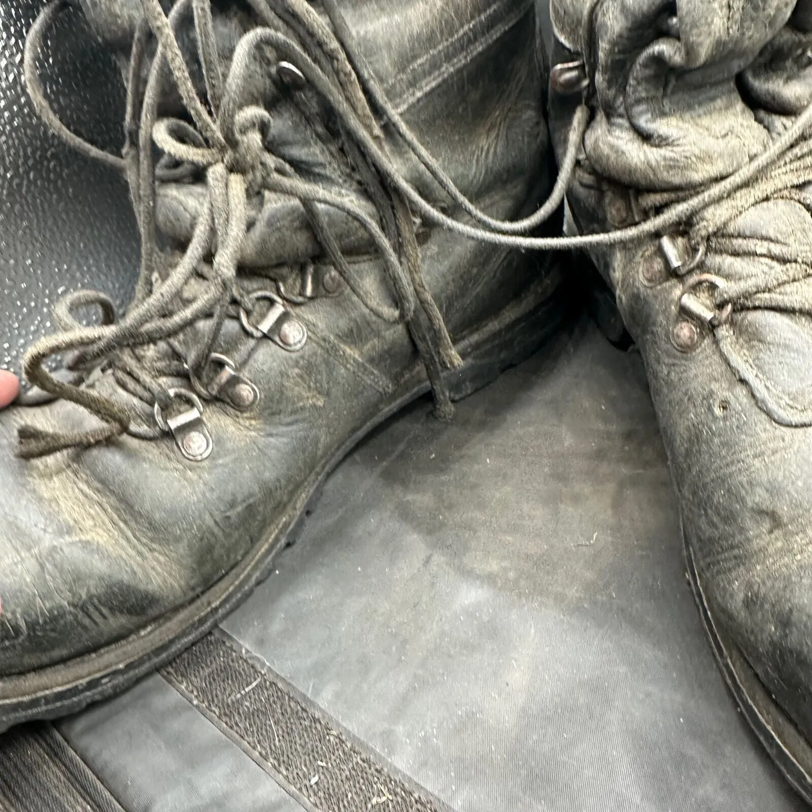 Austrian Army Black Leather Heavy Duty Combat Boots - Size EU 47 - UK 12
