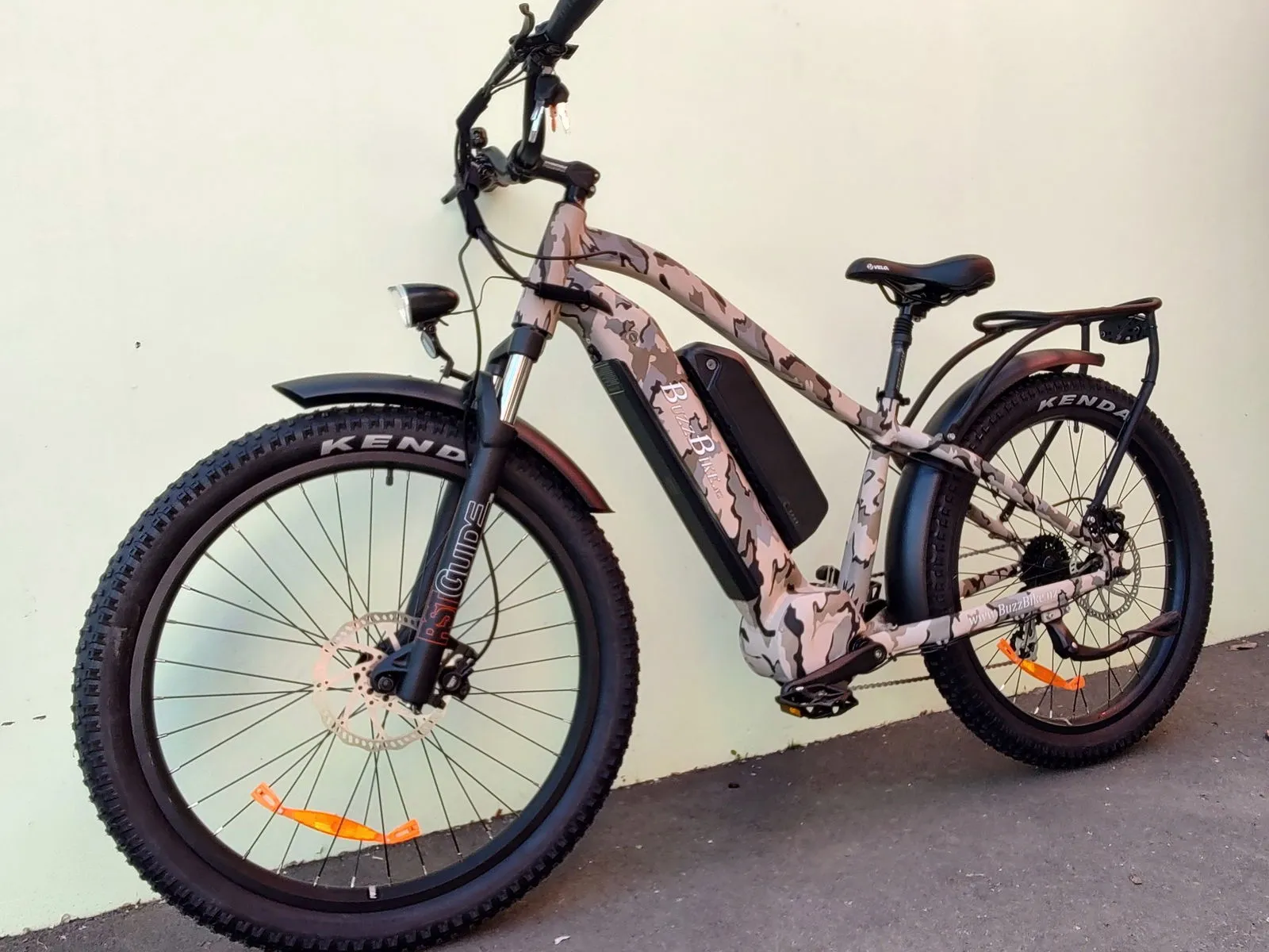 BUZZ BIKE TT DOUBLE BATTERY  DELUXE 27. 5" X 3" CAMO