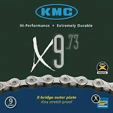 Chaine KMC X9-73    Attache Rapide