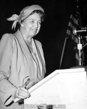 ELEANOR ROOSEVELT  3347