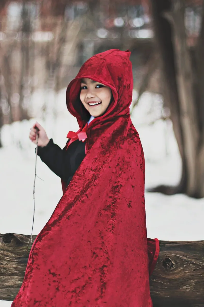 Great Pretenders Little Red Riding Hood Cape, Size 3-4
