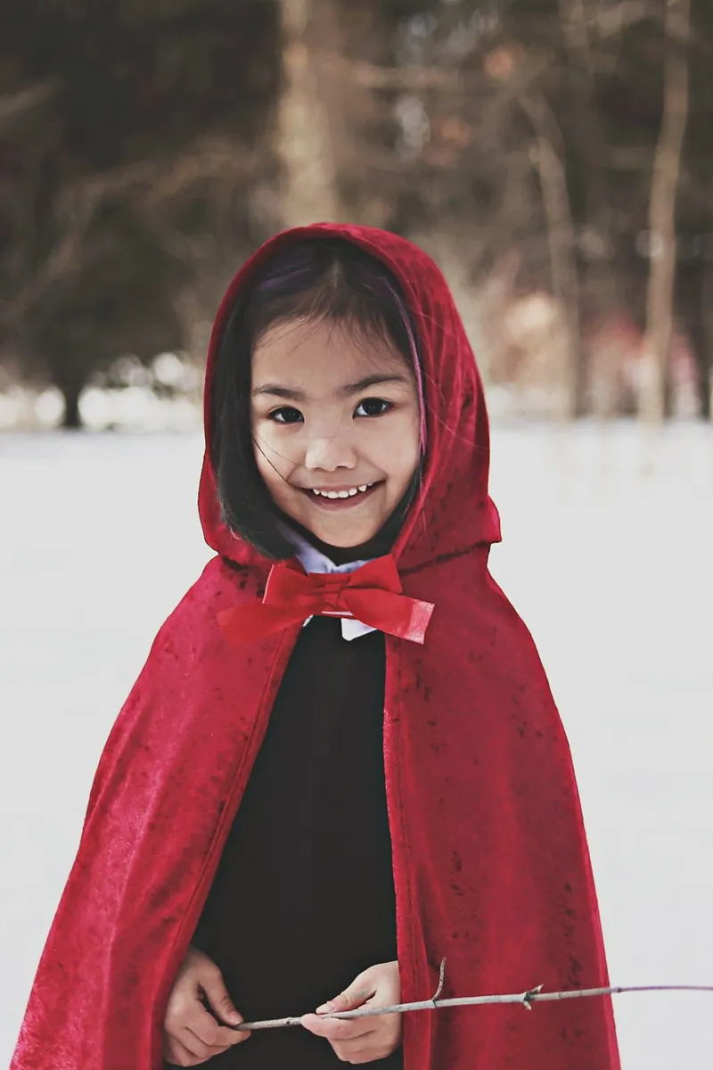 Great Pretenders Little Red Riding Hood Cape, Size 3-4