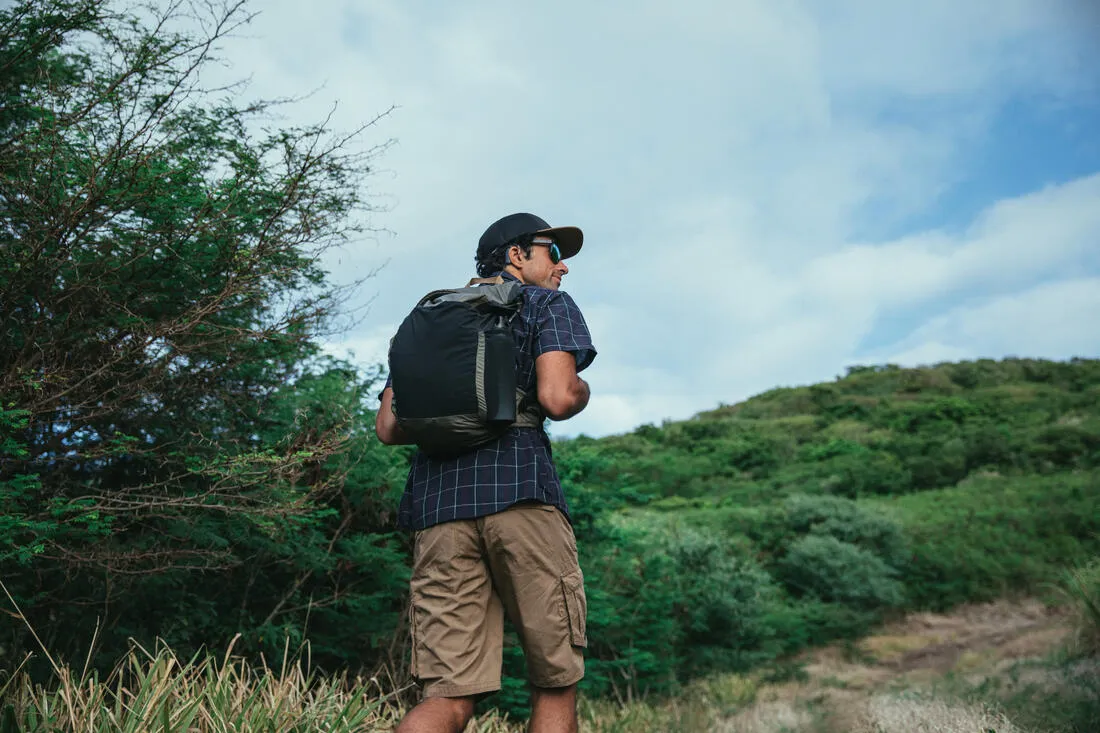 Men's Travel Trekking Cargo Shorts - TRAVEL 500