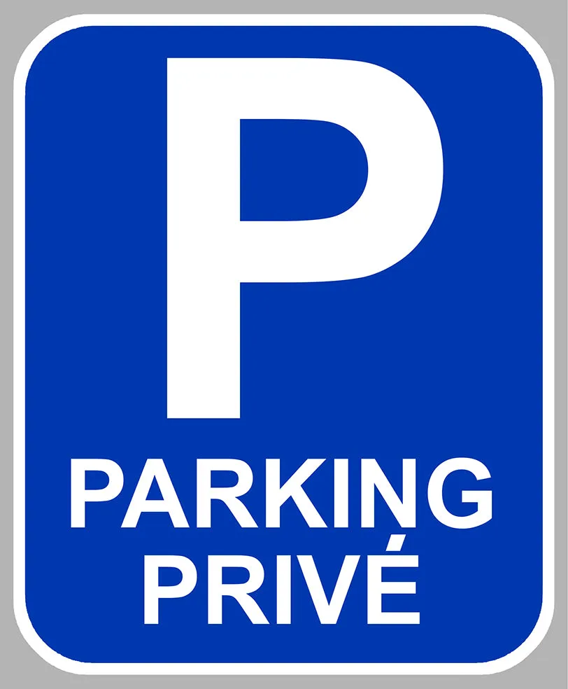 PARKING PRIVE