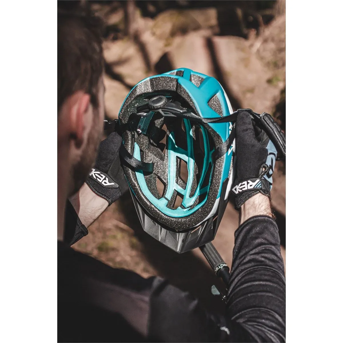 REKD Pathfinder Mountain Bike Helmet - Stone