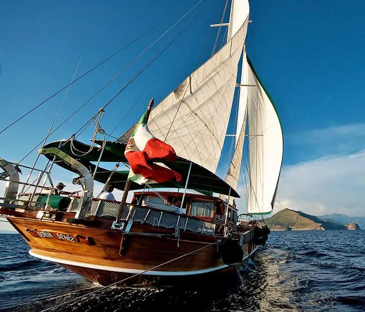 Yacht Cruises Italy