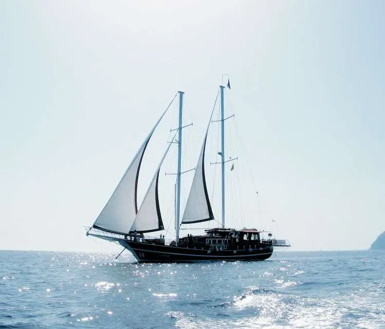 Yacht Cruises Italy