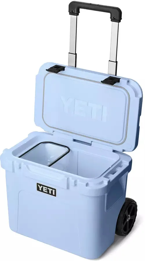 Yeti Roadie 32 Wheeled Cooler
